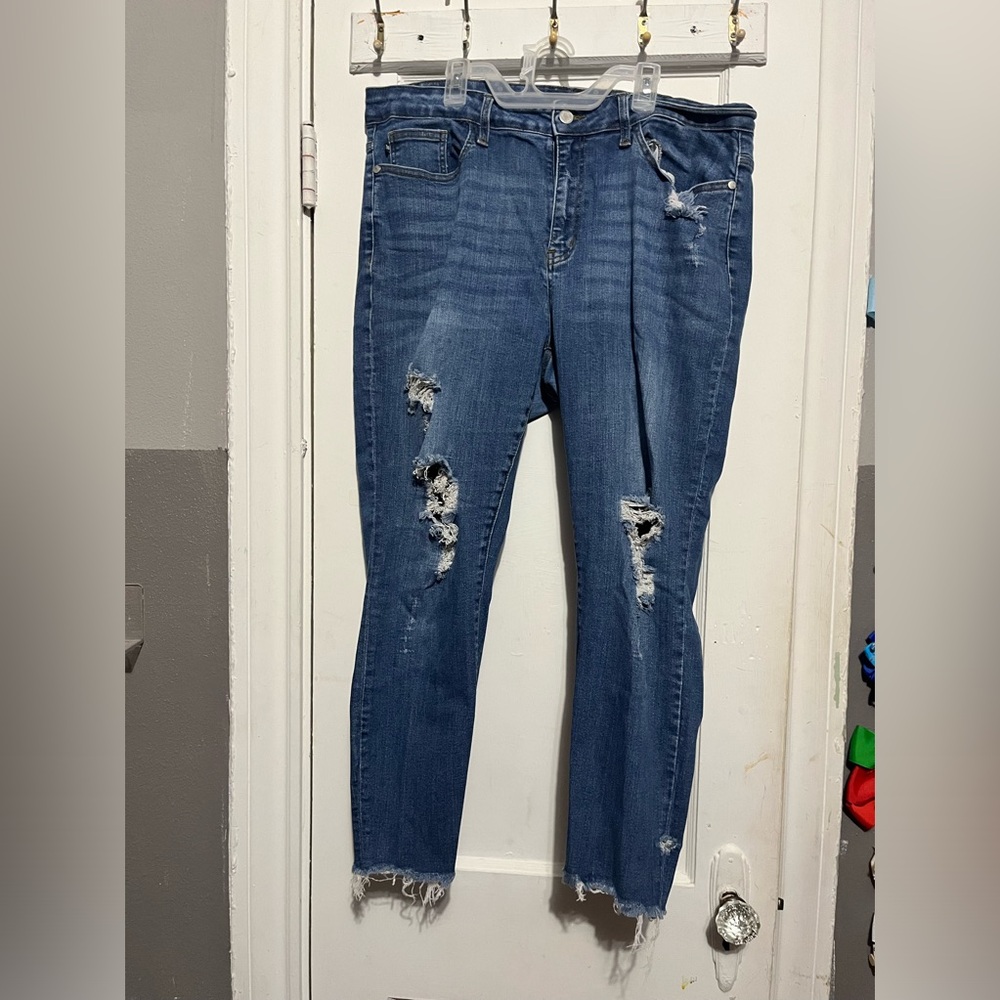 3/$10 skinny jeans
